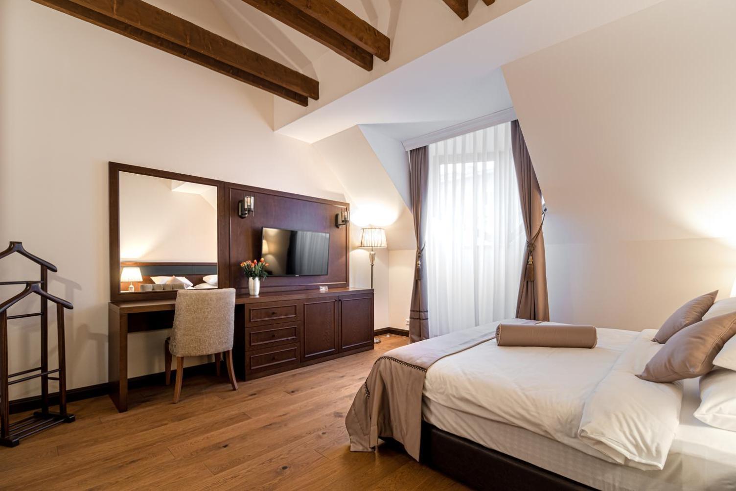Hotel Michael'S Palace Кошице Номер фото